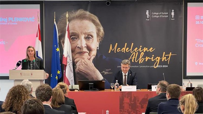 Plenković na College of Europe o hrvatskom uspjehu u 10 godina članstva u EU